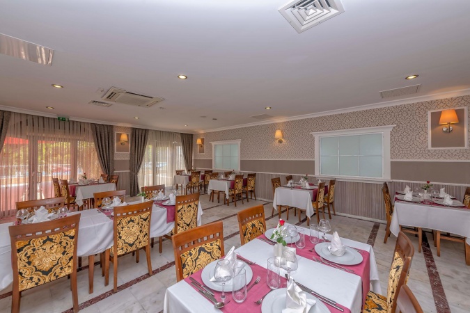 Italyan A La Carte Restoran